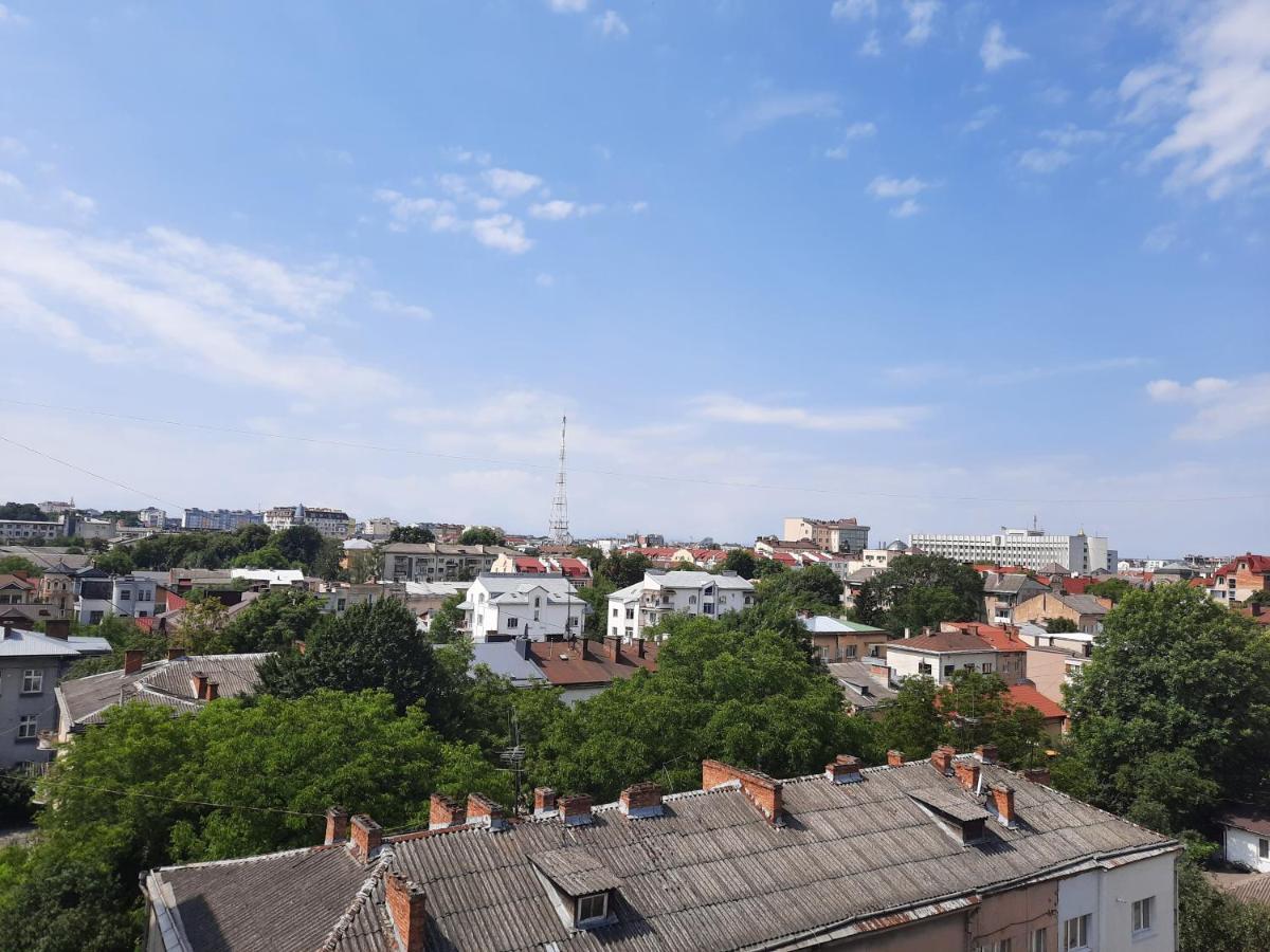 New Luxury Studio Apartment Ивано-Франковск Экстерьер фото