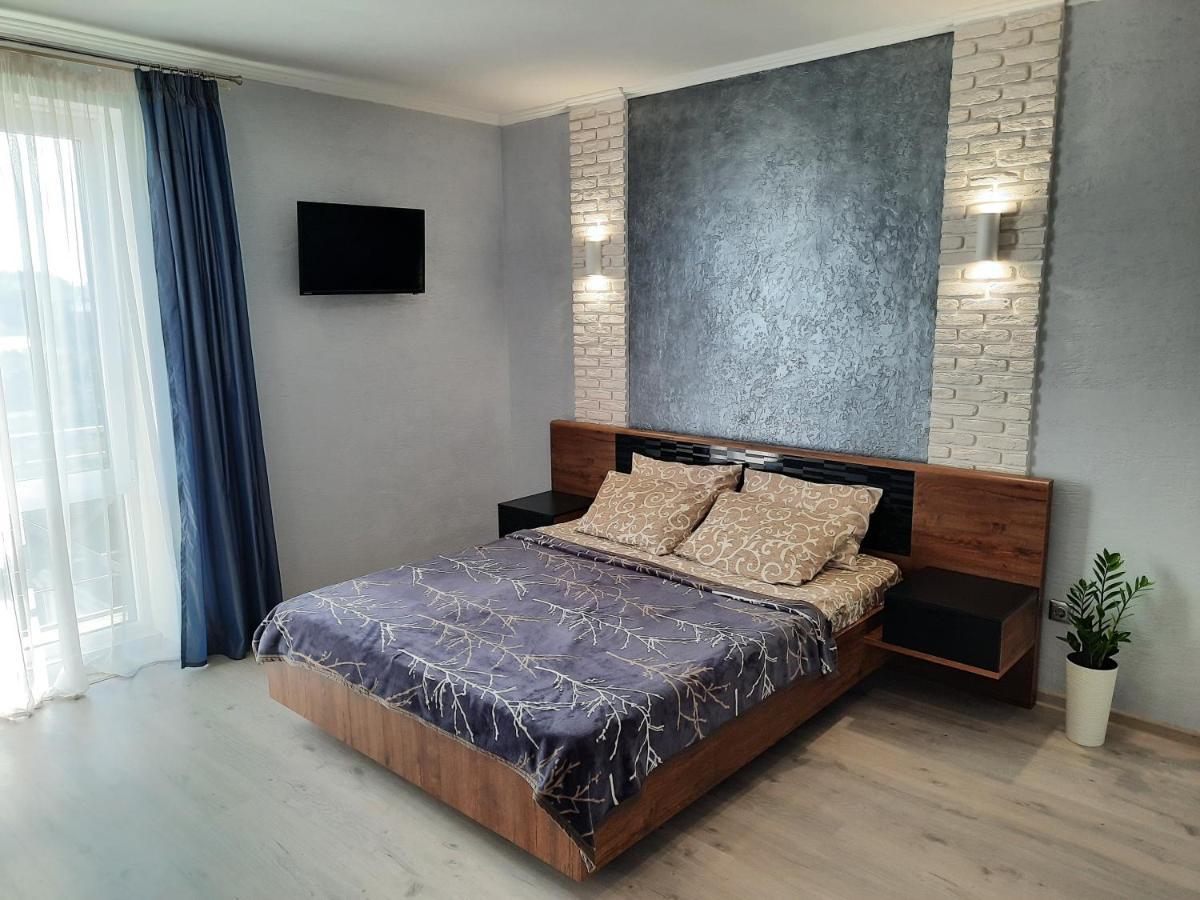 New Luxury Studio Apartment Ивано-Франковск Экстерьер фото