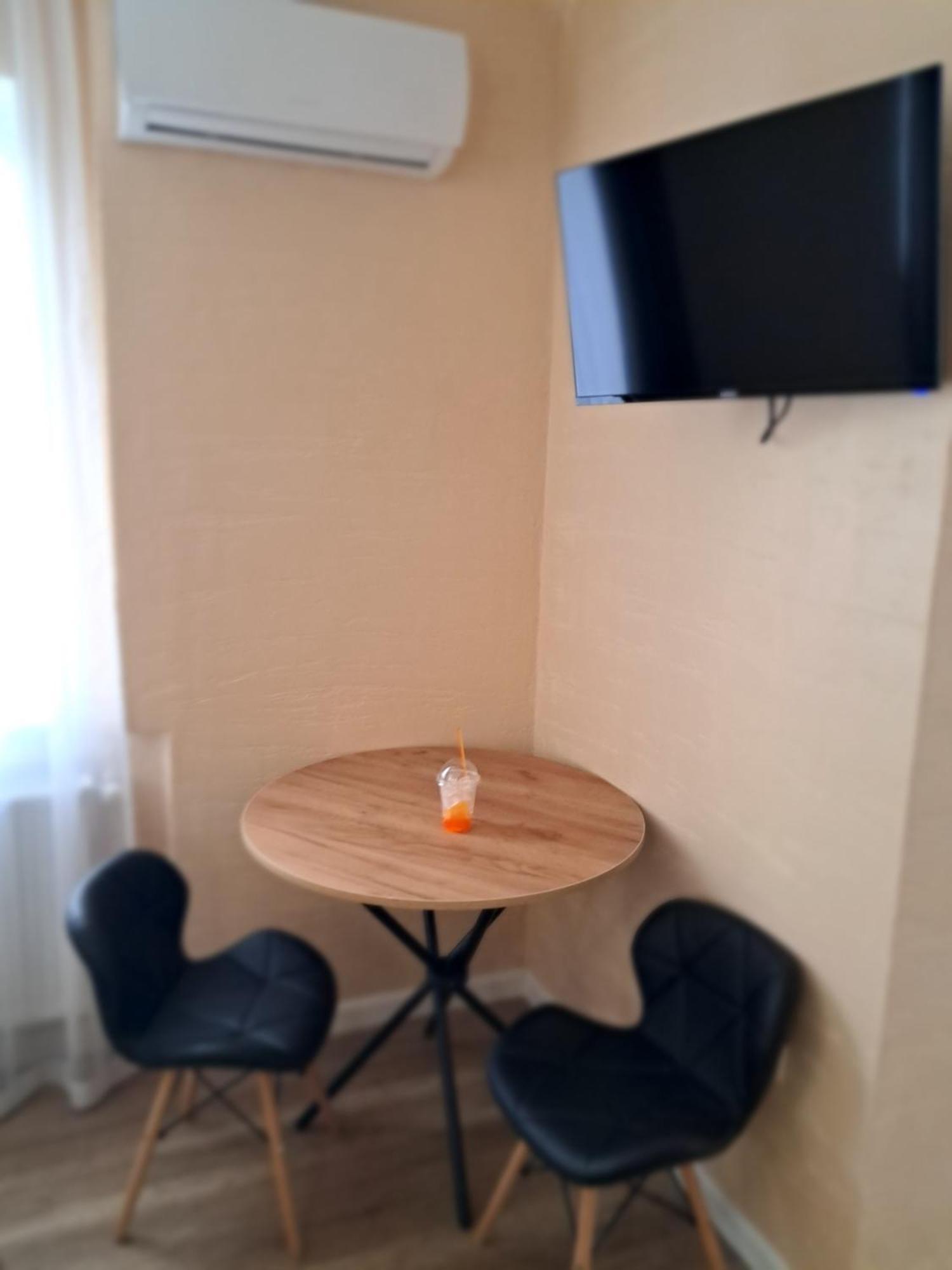 New Luxury Studio Apartment Ивано-Франковск Экстерьер фото
